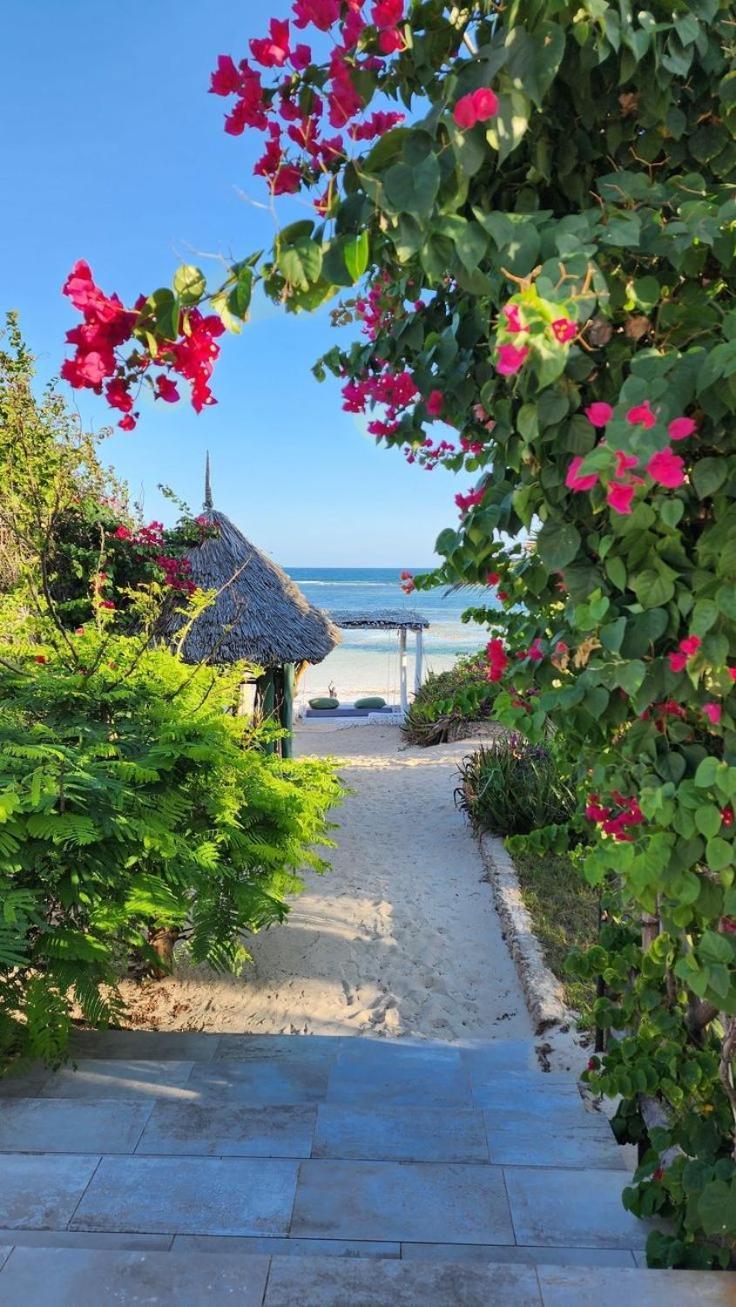 Tiwi Beach Resort & Spa Mombasa Kültér fotó